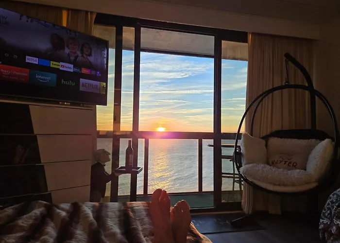Apartment Above The Waves -best Ocean View And Heated Pool